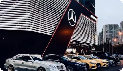 Mercedes-Benz Showroom
